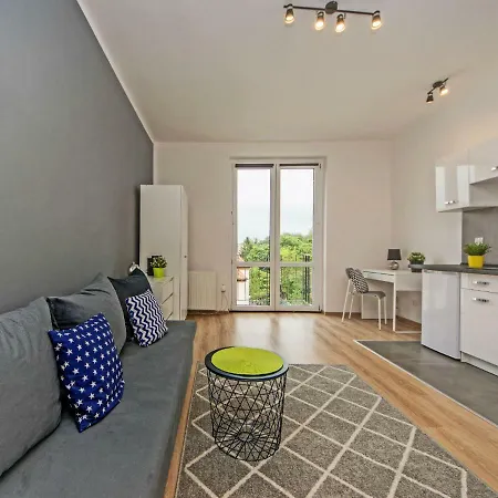 Kwatera prywatna Rent - Ul. śmidowicza 63 *